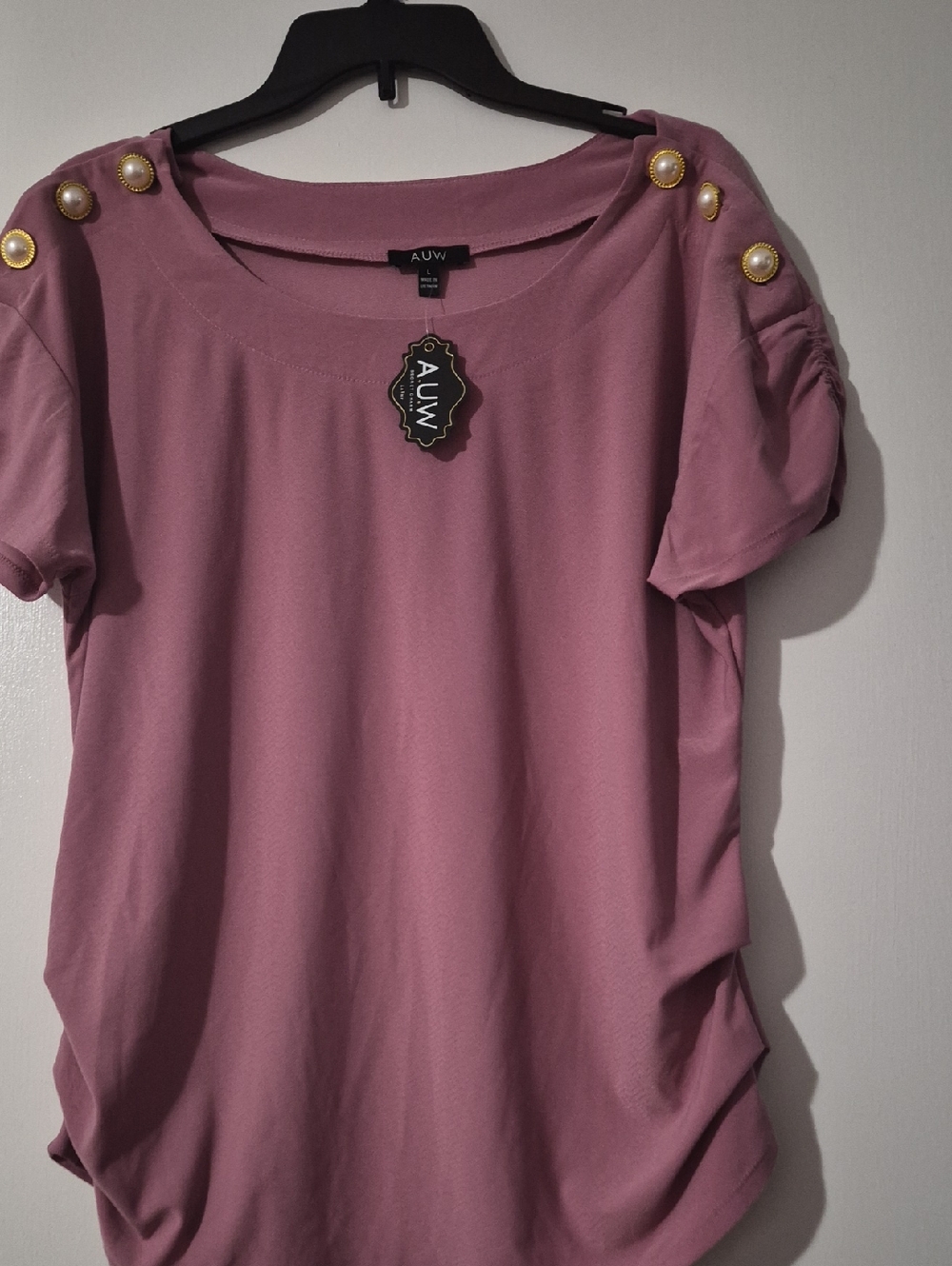 AUW Mauve Pearl-Button Short Sleeve Top